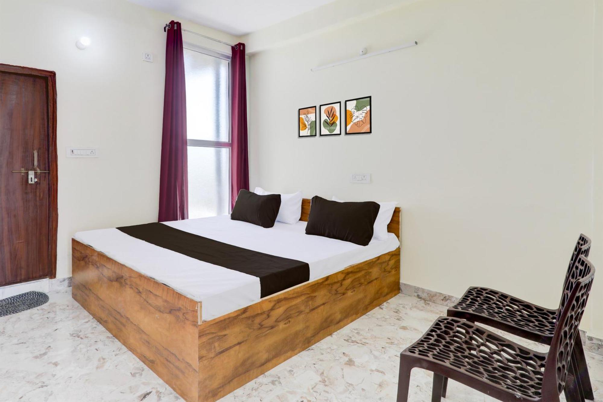Hotel O Rn Chinhat Екстериор снимка