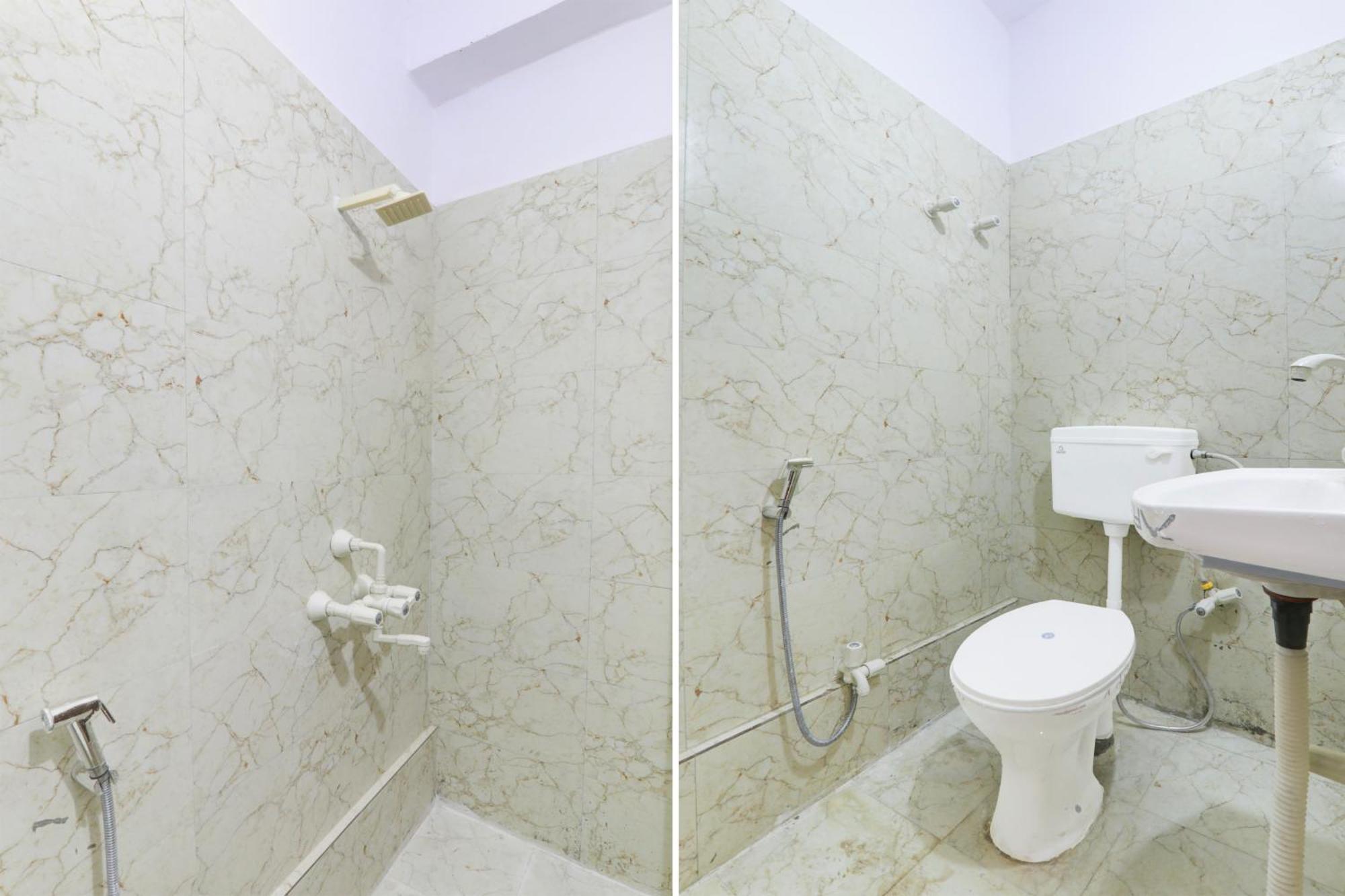 Hotel O Rn Chinhat Екстериор снимка